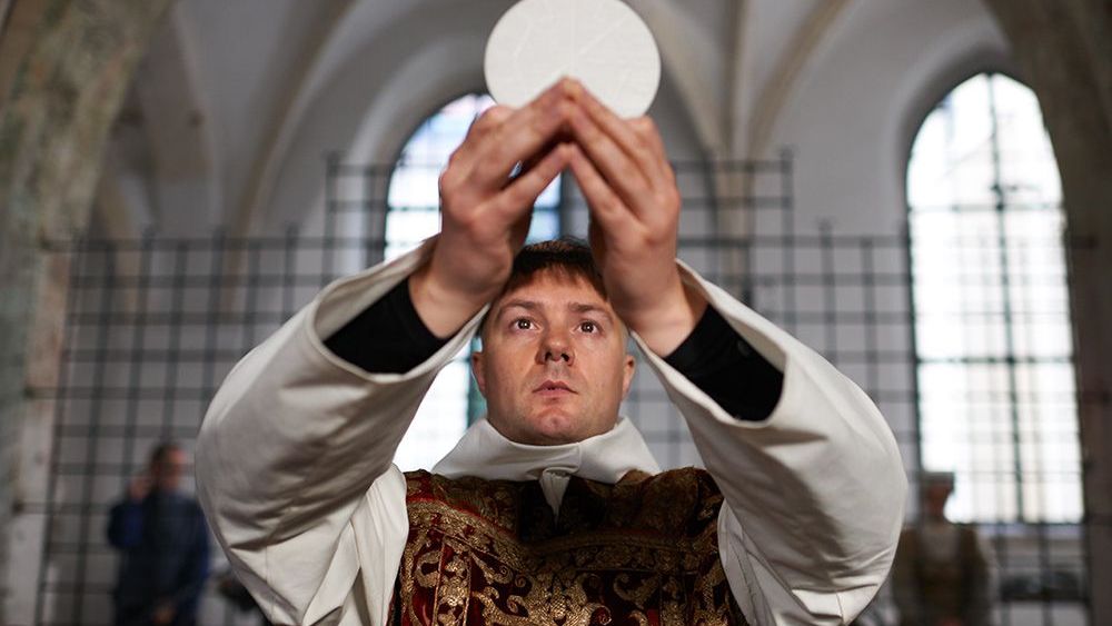 A Return to Grace: Luther's Life and Legacy