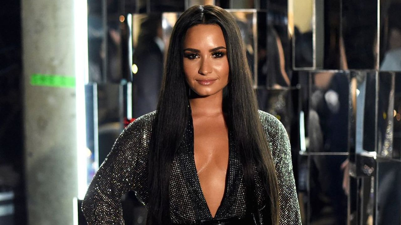 Demi Lovato: Simply Complicated