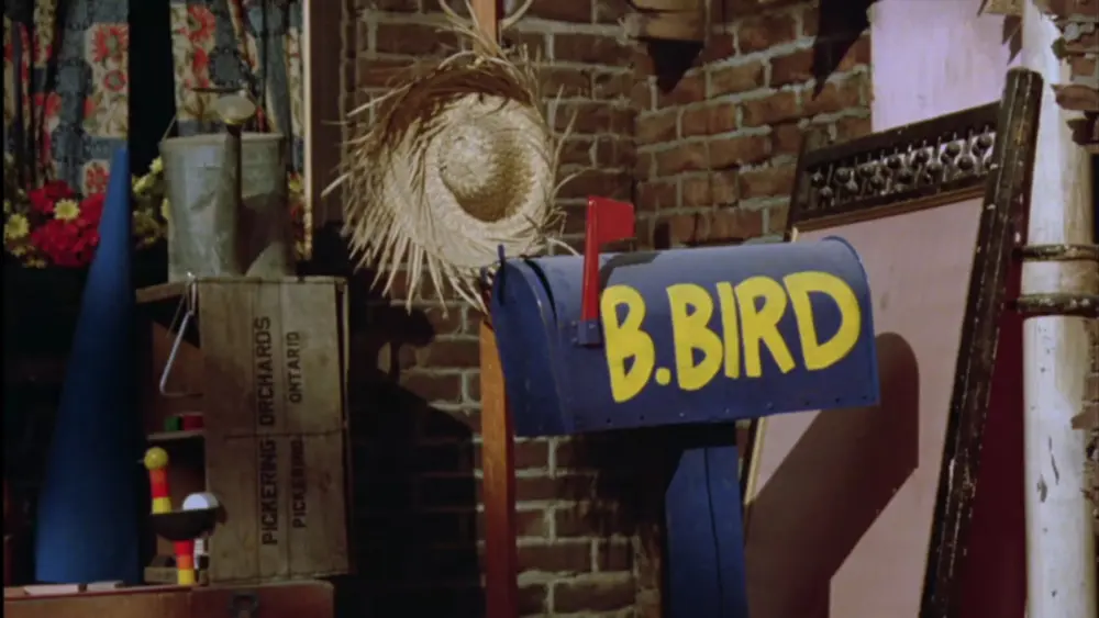 Follow That BirdMovie